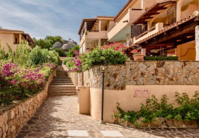 ISA-Residence in Marinella at only 450 m from the beach, apartments with air conditioning Marinella